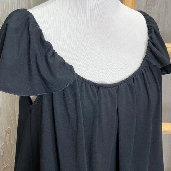 Naked Princess Amanda Tulip Sleeve Top Black NWT Size Medium - Picture 2 of 6